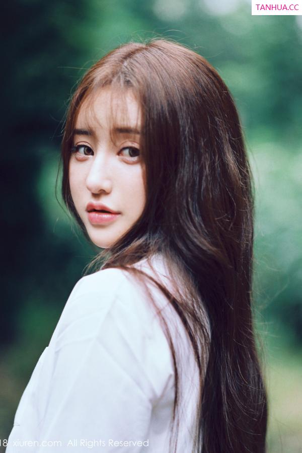 但甲子 丹妮酱也是但老师 模特丹妮Dannyy 运动滑板浴室湿身第1张图片